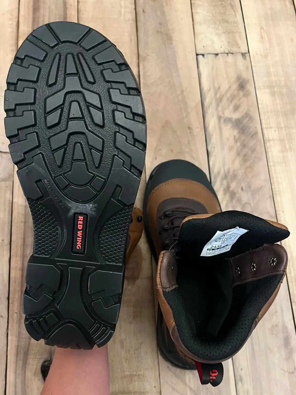 Red Wing 2438 Men’s Brown Leather Waterproof Work Boots Size 7